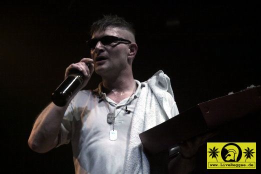 Mr Review (NL) 1. Berlin Ska City Festival - Huxleys, Neue Welt, Berlin-Neukoelln 02. Februar 2013 (38).JPG